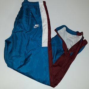 **SOLD*NWOT* NIKE pants